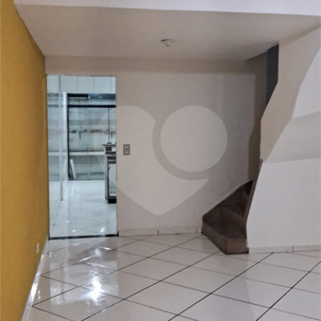 Sobrado à venda com 4 quartos em Vila Aimoré, São Paulo, SP