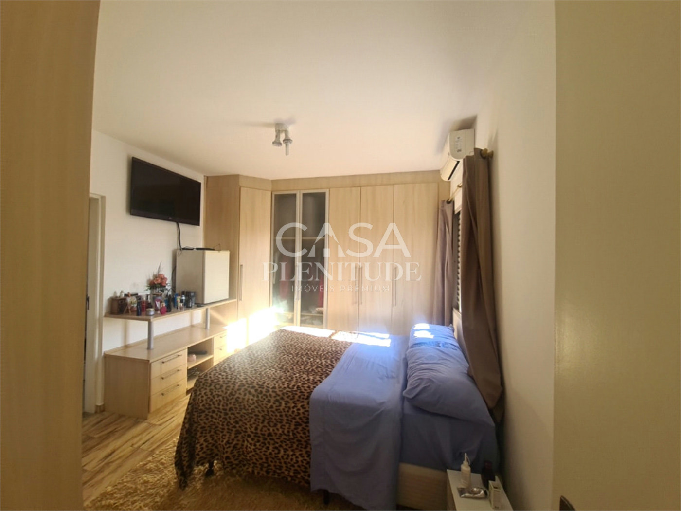 Casa em condomínio à venda com 3 quartos, sendo 1 suíte,  em Jardim Ibiti do Paço, Sorocaba, SP