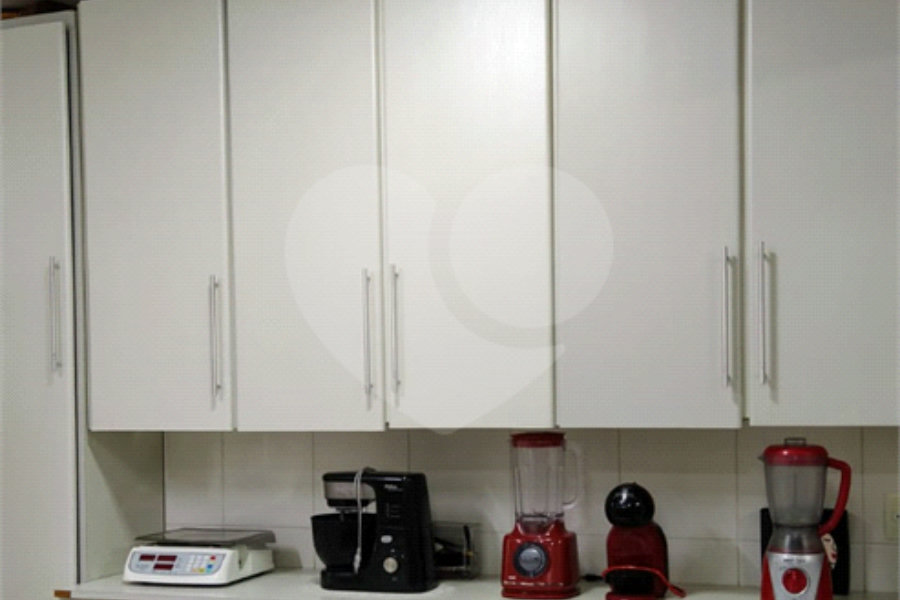 Sobrado à venda com 3 quartos, sendo 1 suíte, em Jardim Tabatinga, Guarulhos, SP