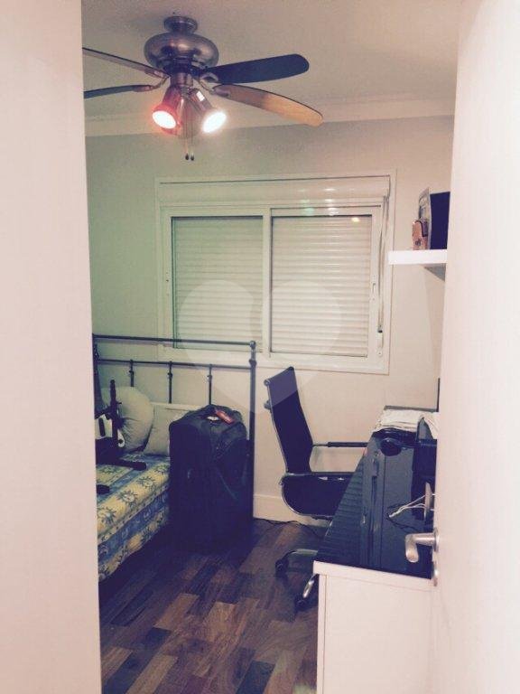 Apartamento para alugar com 3 quartos, sendo 1 suíte, em Alto da Boa Vista, São Paulo, SP