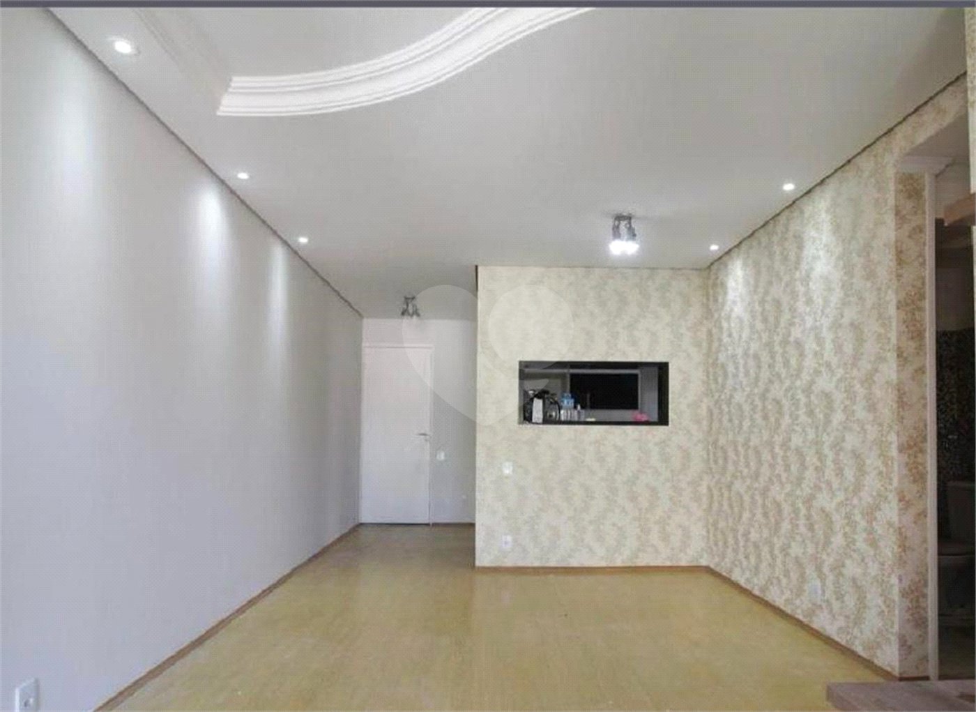 Apartamento à venda com 3 quartos, sendo 1 suíte,  em Jardim Ampliação, São Paulo, SP