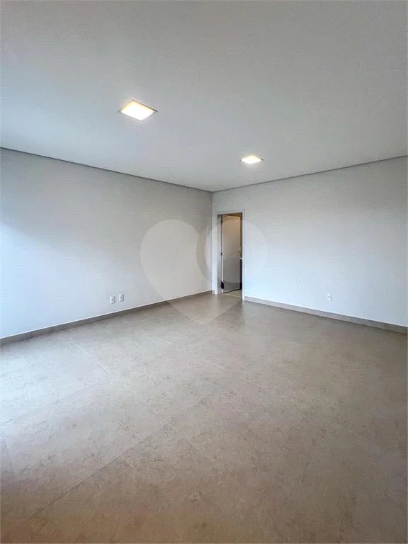 Belíssima casa à venda no Damha 2 de Piracicaba.