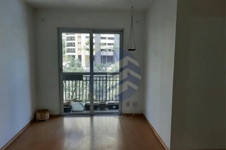 Apartamento à venda ou para alugar com 3 quartos, sendo 1 suíte, em Vila Suzana, São Paulo - SP