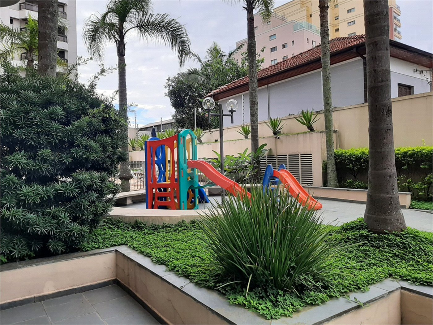 Apartamento à venda com 4 quartos, sendo 2 suítes,  em Jardim São Paulo(zona Norte), São Paulo, SP