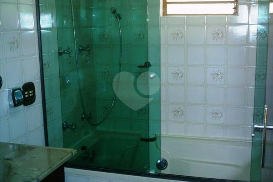 Sobrado à venda com 3 quartos, sendo 1 suíte, em Horto, São Paulo, SP