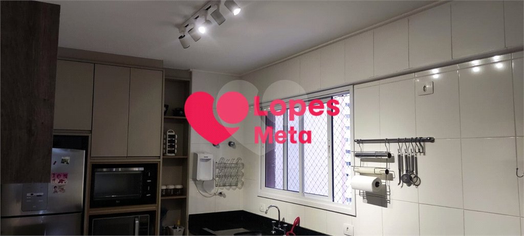 Apartamento à venda com 3 quartos, sendo 1 suíte, em Jardim das Indústrias, São José dos Campos, SP