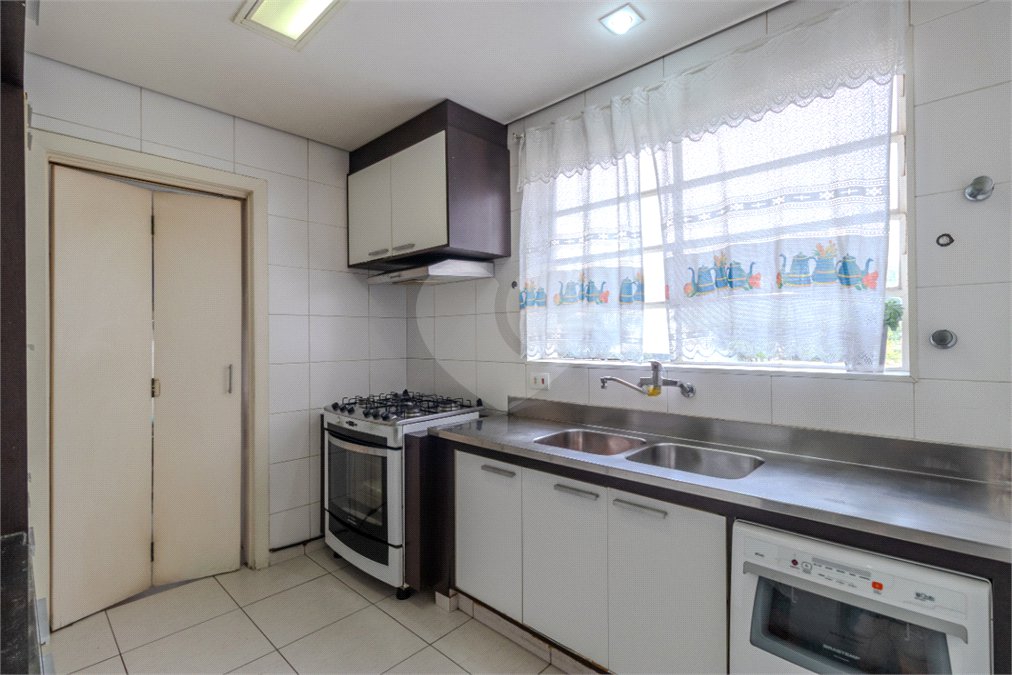 Apartamento à venda com 3 quartos, sendo 1 suíte,  em Granja Julieta, São Paulo, SP