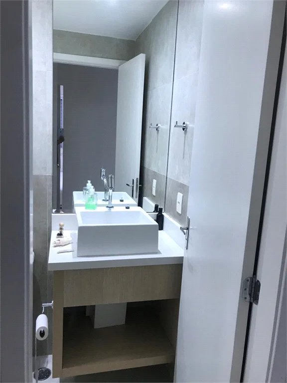 Apartamento à venda com 2 quartos, sendo 1 suíte, em Fazenda Morumbi, São Paulo, SP