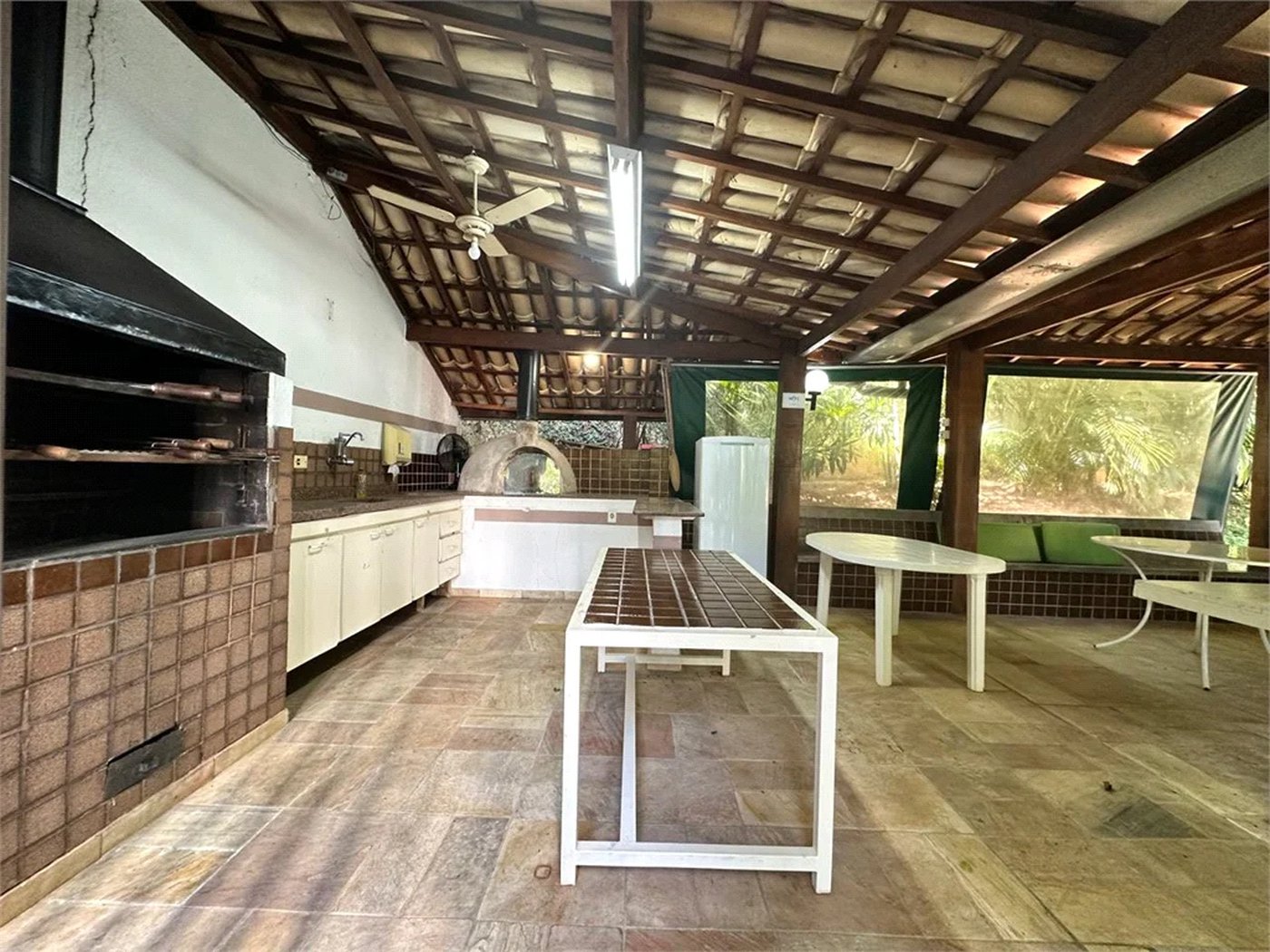 Apartamento à venda com 3 quartos, sendo 1 suíte, em Vila Andrade, São Paulo, SP
