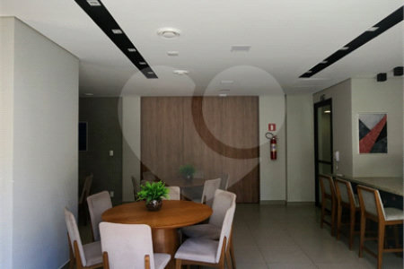 Apartamento à venda com 2 quartos, sendo 1 suíte,  no Centro, Araraquara, SP