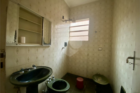 Sobrado à venda com 3 suítes em Campos Elíseos, Ribeirão Preto, SP