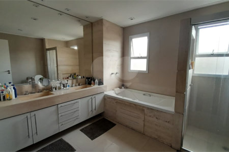 Apartamento à venda com 3 suítes em Nova Petrópolis, São Bernardo do Campo, SP