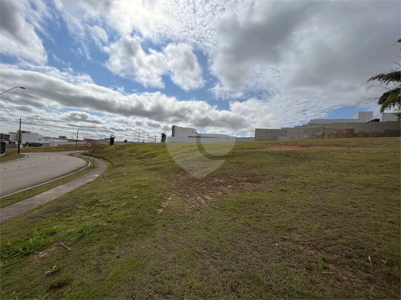 Terreno à venda no condomínio Fazenda Jequitibá, Sorocaba - SP