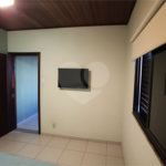 Casa à venda com 4 quartos, sendo 1 suíte, no condomínio Travessa Jacob,38, São Paulo - SP