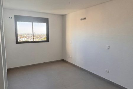 Apartamento à venda com 3 suítes em Edifício Majestic, Presidente Prudente, SP