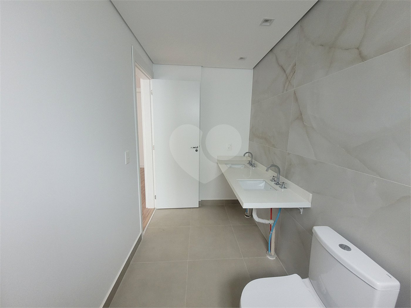 Apartamento à venda com 3 suítes em Parque Campolim, Sorocaba, SP