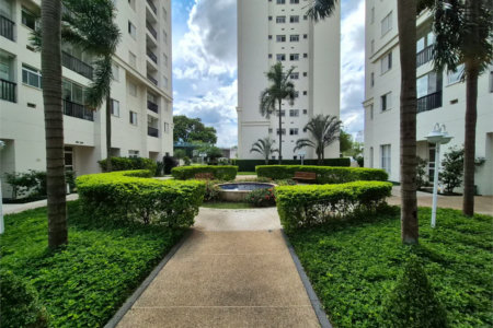 Apartamento à venda com 2 quartos em Vila Anastácio, São Paulo, SP