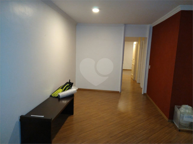 Apartamento à venda com 3 quartos, sendo 1 suíte,  em Santana, São Paulo, SP