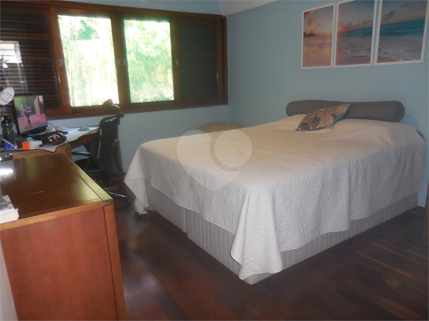 Casa à venda com 4 quartos, sendo 1 suíte,  em Interlagos, São Paulo, SP