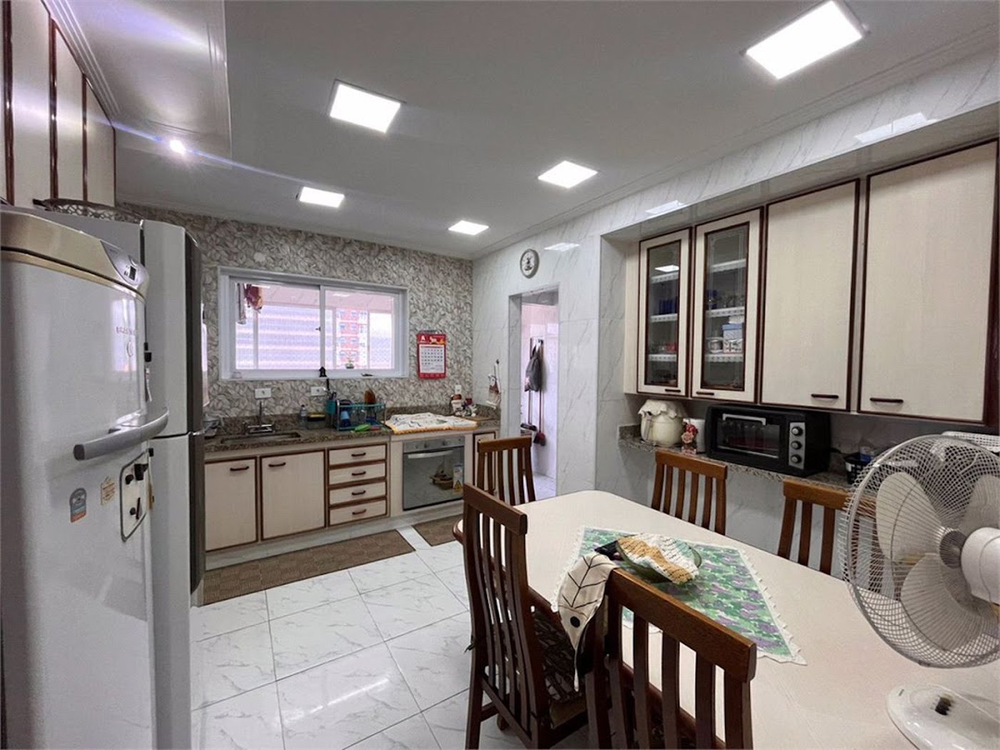 Apartamento à venda, 92 m² por R$ 690.000,00 - Campo Grande - Santos/SP