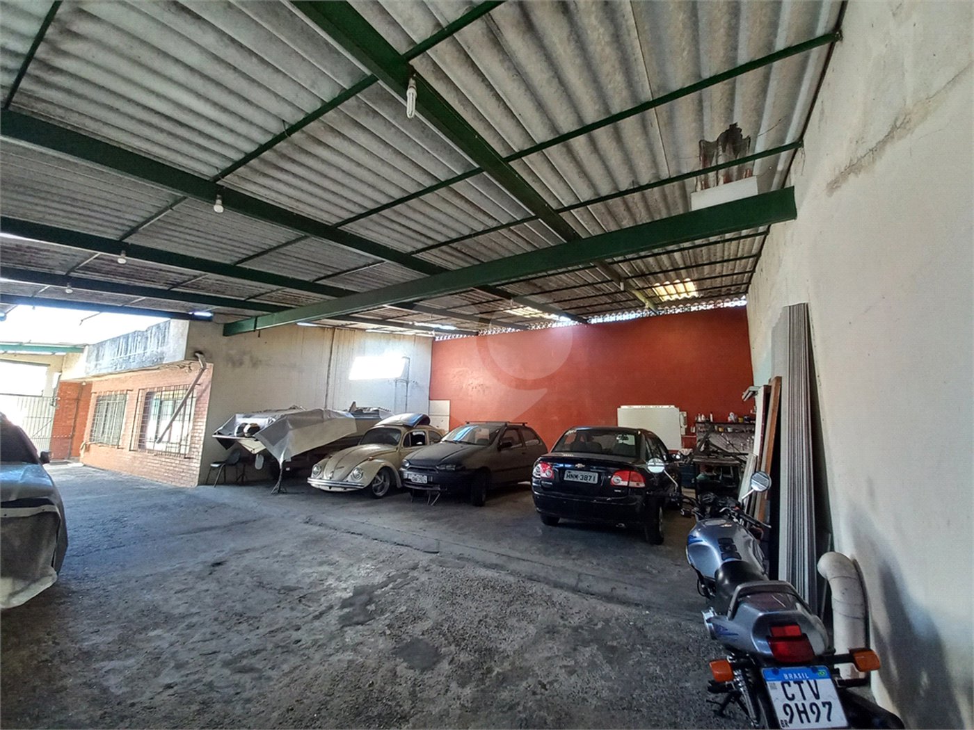 Casa à venda com 6 quartos, sendo 2 suítes, no Brasilândia, São Paulo, SP