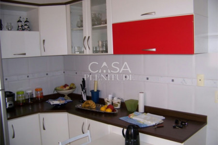 Casa em condomínio à venda com 3 quartos, sendo 1 suíte, em Aparecidinha, Sorocaba, SP