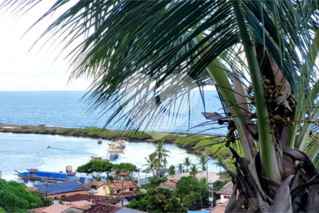 Casa à venda com 3 suítes no Centro, Santa Cruz Cabrália, BA