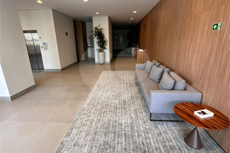Apartamento à venda com 4 quartos, sendo 3 suítes,  em Parque São Jorge, São Paulo, SP