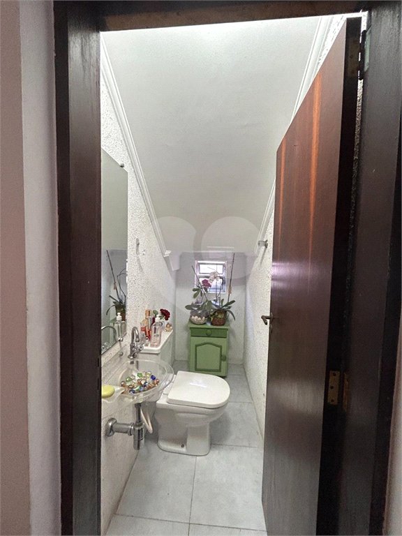 Sobrado à venda com 3 quartos, sendo 1 suíte, em Parque Vitória, São Paulo, SP