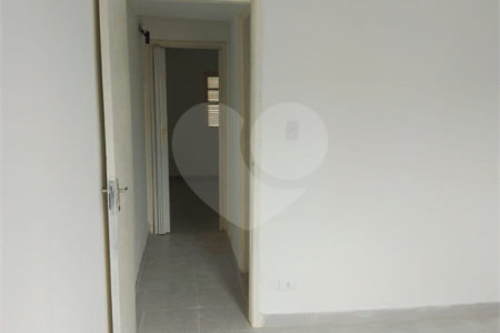 Sobrado à venda com 2 quartos em Quarta Parada, São Paulo, SP