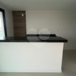 Apartamento à venda com 2 quartos, sendo 1 suíte, em Nova São Pedro, São Pedro da Aldeia, RJ