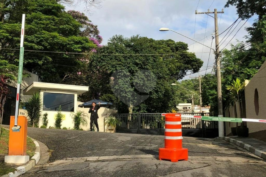 Terreno à venda em Horto, São Paulo, SP