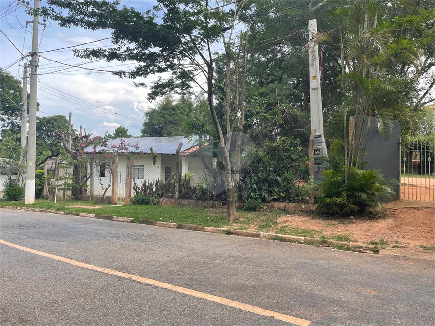 Chácara à venda com 3 quartos em Jardim Nova América, Louveira, SP