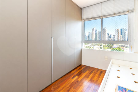 Apartamento à venda com 4 suítes em Cidade Monções, São Paulo, SP