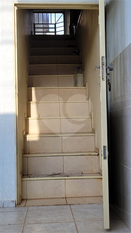 Sobrado à venda com 4 quartos, sendo 1 suíte, em Jardim Planalto, Paulínia, SP