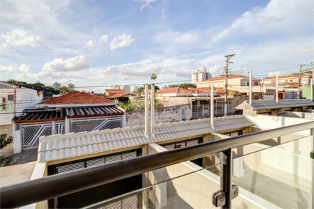 Sobrado à venda com 3 quartos, sendo 1 suíte, em Alto da Boa Vista, São Paulo, SP