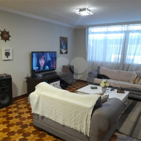 Sobrado à venda com 3 quartos, sendo 1 suíte, em Jardim Caravelas, São Paulo, SP