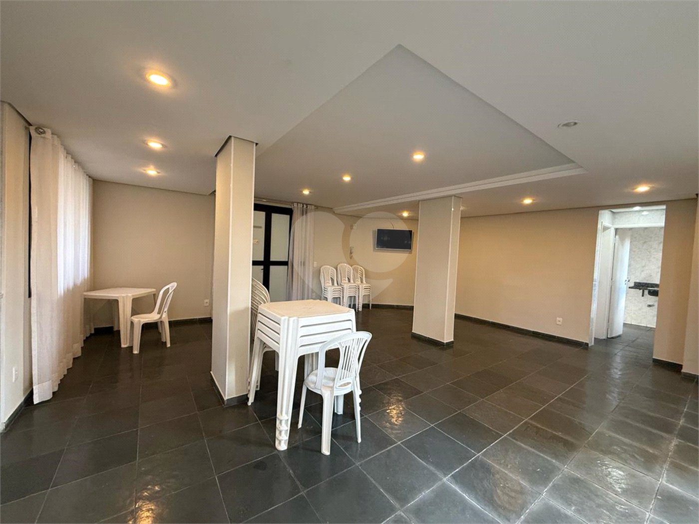 Apartamento à venda com 2 quartos, sendo 1 suíte, em Santana, São Paulo, SP