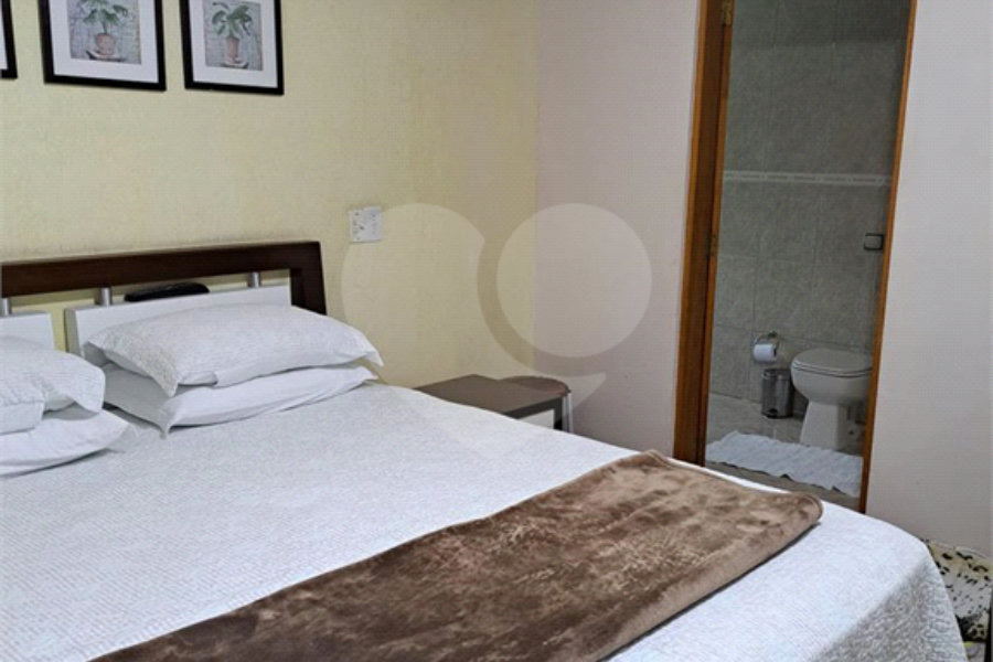Sobrado à venda com 3 quartos em Tremembé, São Paulo, SP