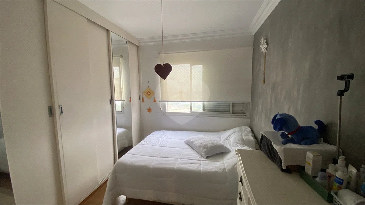 Apartamento à venda com 4 quartos, sendo 1 suíte, em Alto da Boa Vista, São Paulo, SP