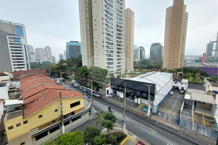 Apartamento à venda com 2 suítes em Vila Gertrudes, São Paulo, SP