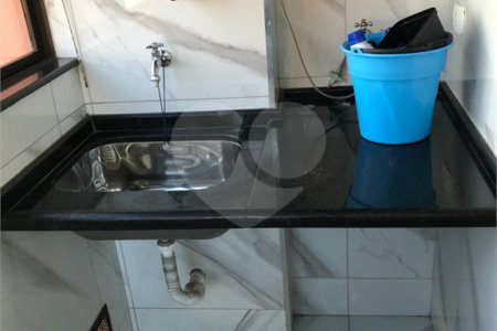 Apartamento com 2 dormitórios à venda, 68 m² por R$ 635.000,00 - Mirandópolis - São Paulo/SP