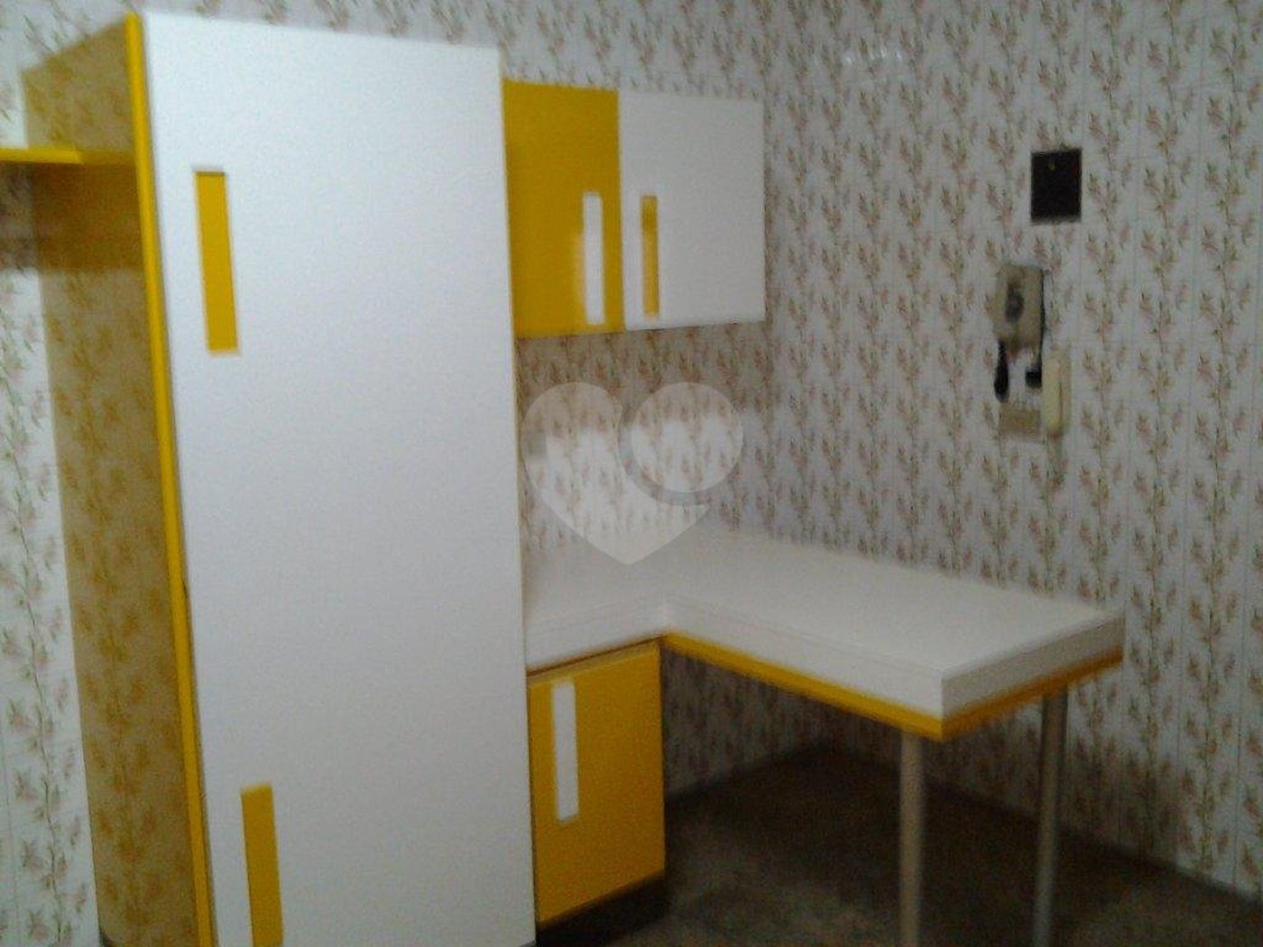 Sobrado à venda com 4 quartos, sendo 1 suíte, em Palmas do Tremembé, São Paulo, SP