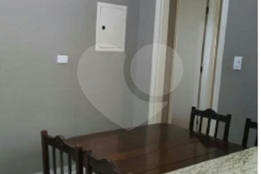 Sobrado à venda com 2 quartos em Santana, São Paulo, SP