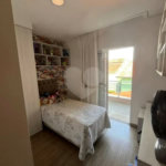 Sobrado à venda com 3 quartos, sendo 1 suíte,  em Vila Nova Cintra, Mogi das Cruzes, SP