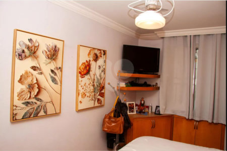 Apartamento à venda com 4 quartos, sendo 1 suíte, em Perdizes, São Paulo, SP