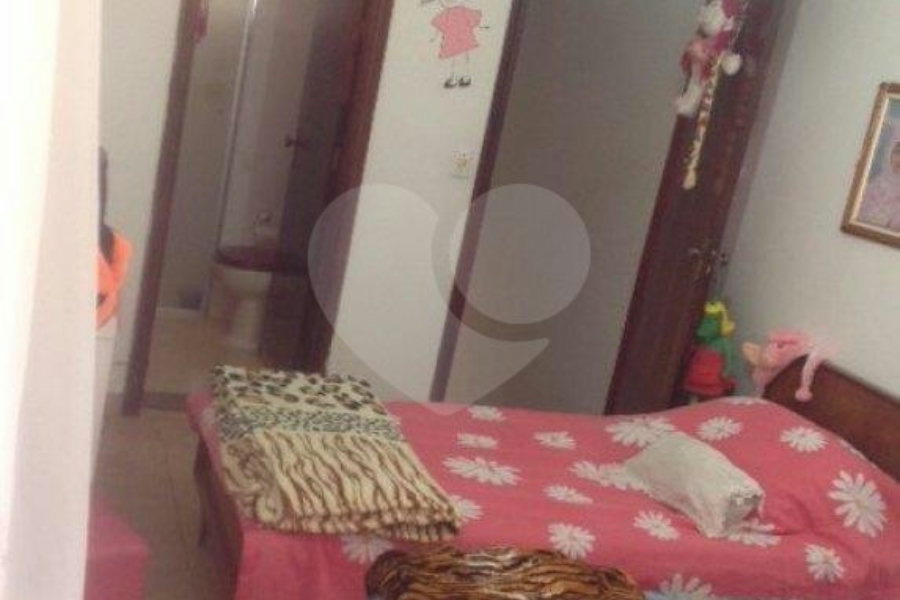 Casa à venda com 3 quartos, sendo 2 suítes, em Imirim, São Paulo, SP