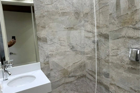 Apartamento à venda com 4 suítes em Vila Suzana, São Paulo, SP