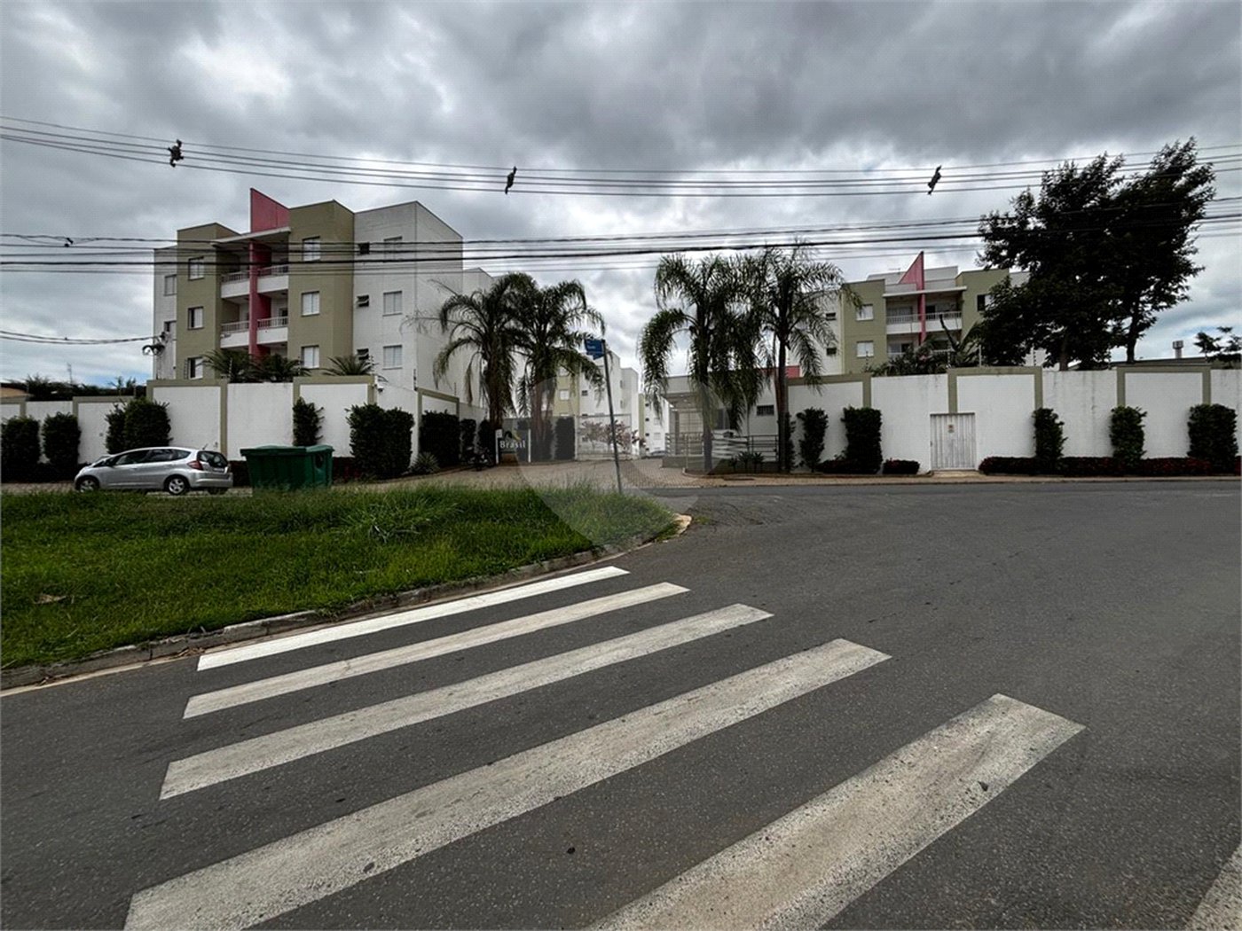 Apartamento à venda com 2 quartos em Guaraú, Salto, SP