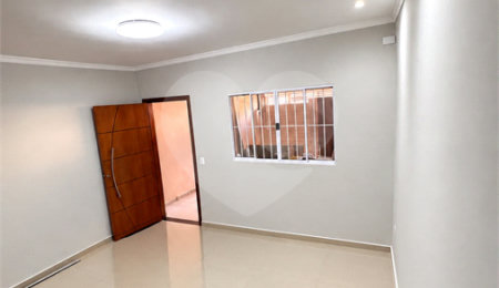 Sobrado à venda com 2 quartos, sendo 1 suíte, em Vila Mazzei, São Paulo, SP
